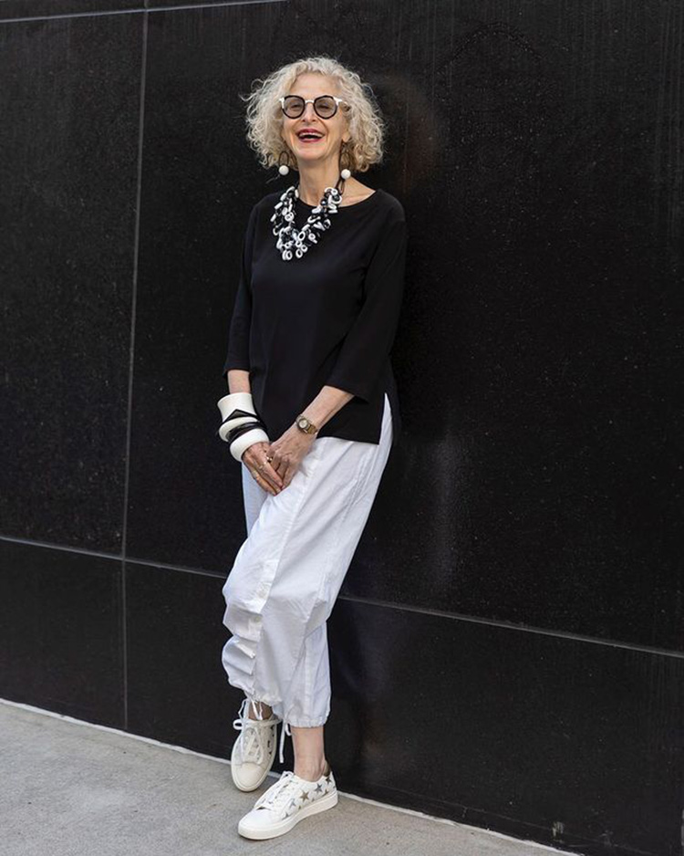 Dressed：How to cover your upper arms while staying stylish and cool!