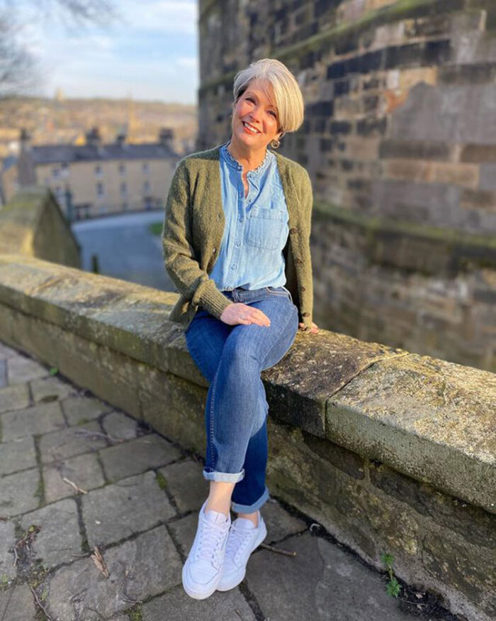 Dressed：A capsule wardrobe and style guide for the NATURAL style personality