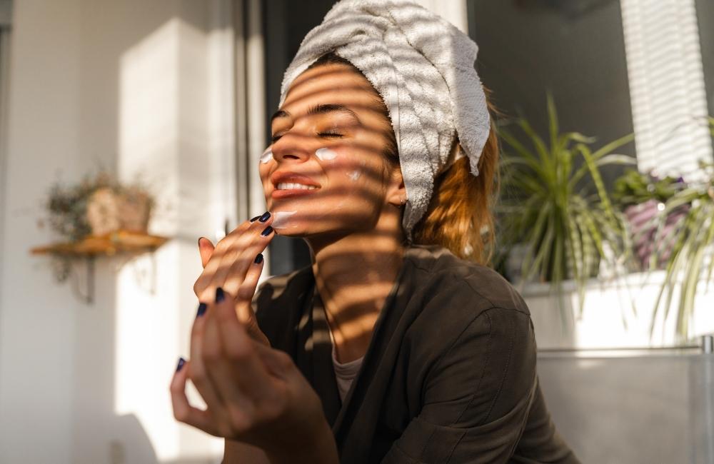 Beauty：169 Exciting Beauty Activities to Do at Home When Bored