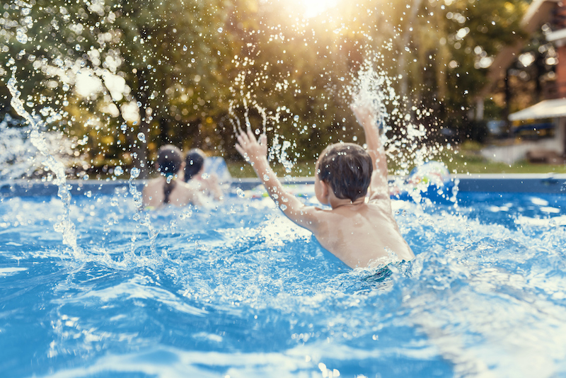 8 sanity-saving hacks for holidaying with your loved ones 8 sanity-saving hacks for holidaying with your loved ones